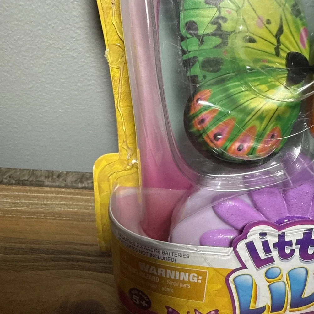 NEW Little Live Pets MY BUTTERFLY Green Wildy Wings Moose Toys 2013 read desc...
